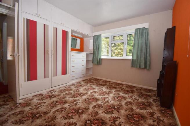 3 bed Detached for sale Image 8
