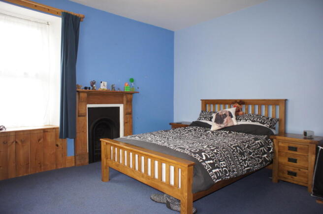 Photo 12