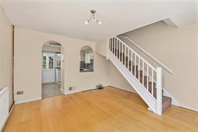 27 Hereford Way, Banbury-4.jpg