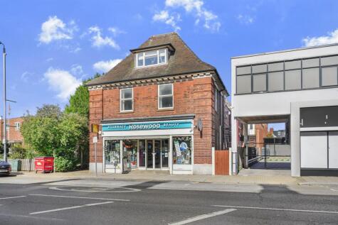 Station Road, North Chingford, E4
