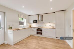1, Church View, Pontefract WF8 3SU