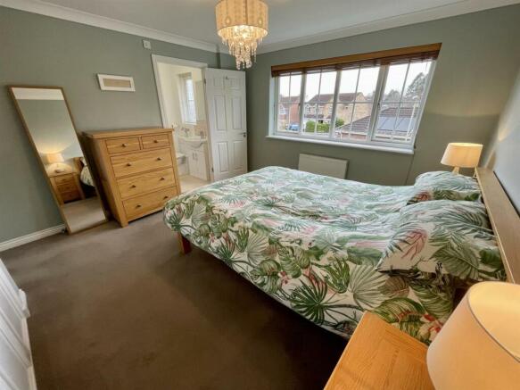 6. bed1b.JPEG