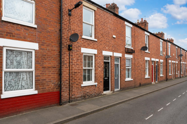 2 bed Terraced to rent Image 10