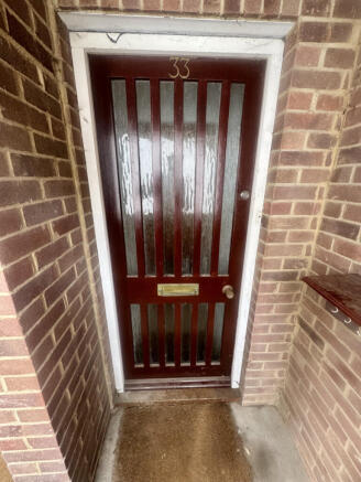 Bourne End, SL8 photo 2