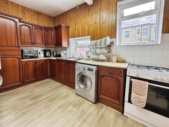4 bed End of Terrace for sale Image 8