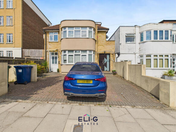 7 Bedroom Detached House in great condition