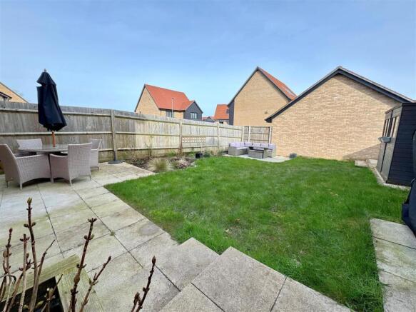 garden 3.jpg