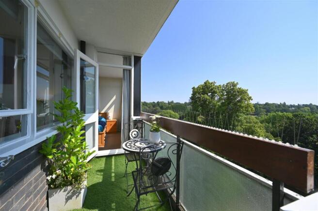 balcony1.JPG