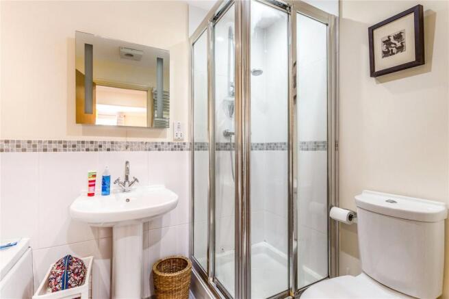 Main En Suite