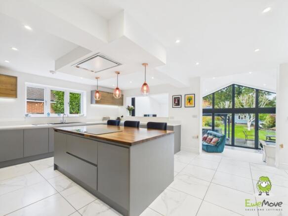 EweMove Estate Agents Basingstoke - Kings Road 