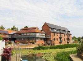 2, The Old Granary, Mill Road, St. Neots PE19 5RY