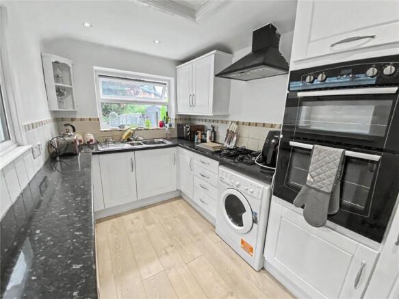 Melbourne Street, Tiverton, Devon, EX16 photo 4