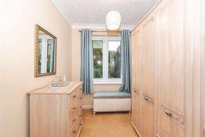 1 bed Apartment for sale Image 11