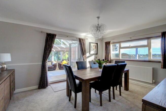 Dining room 1