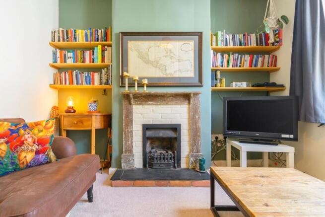 DAORNEDWOB62 - Living Room D.jpg