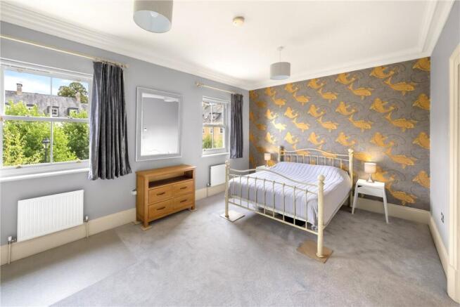 5 bed Terraced for sale Image 6