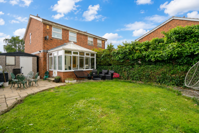3 bed Semi-Detached for sale Image 12