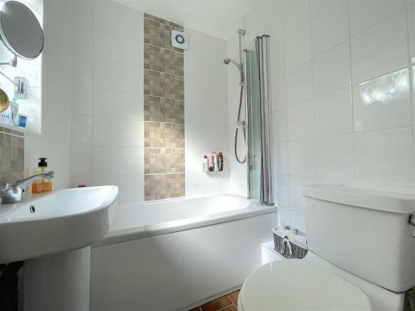 Bathroom.jpeg
