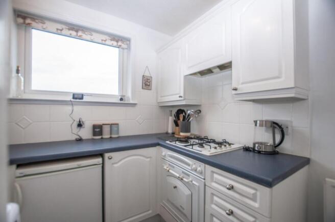 Kitchen (2)