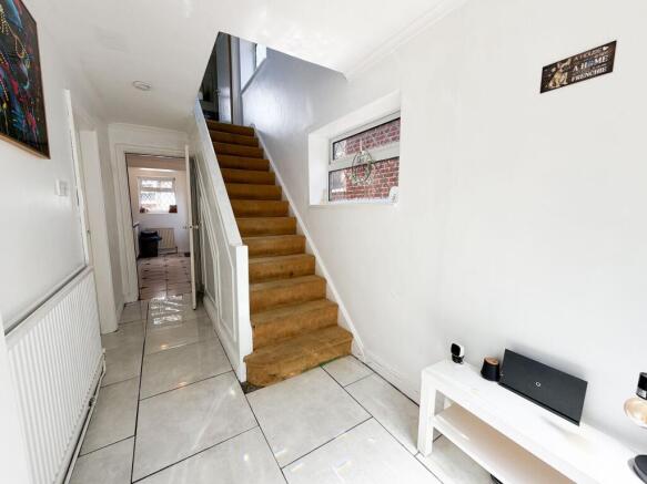 3 bed Semi-Detached for sale Image 5