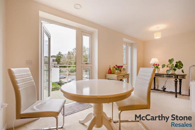 8683834-interior07-800.jpg