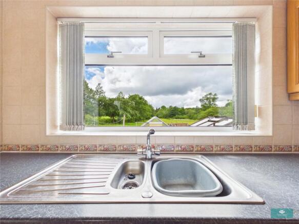 2 bed Bungalow for sale Image 10