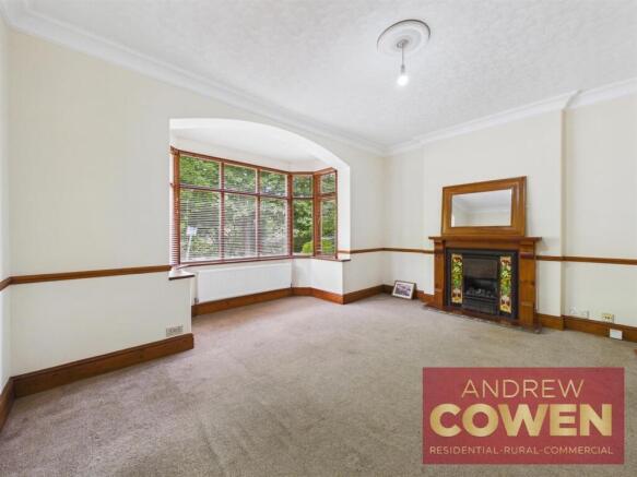 3 bed House for sale Image 7