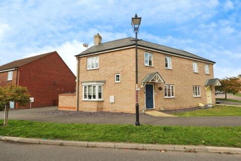 Bluebell Walk, Witham St. Hughs