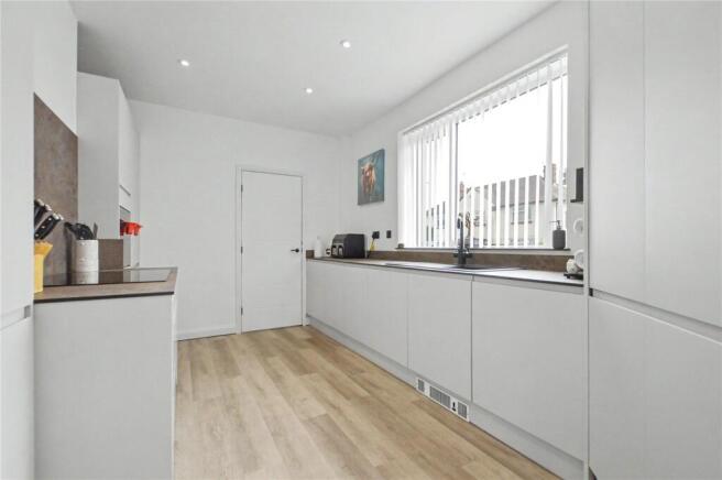 2 bed Semi-Detached for sale Image 12