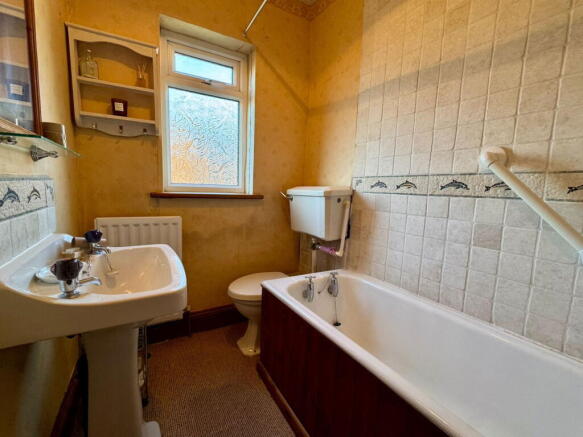 2 bed Terraced for sale Image 8