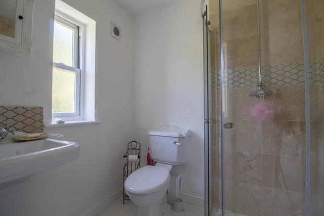 Ensuite Two
