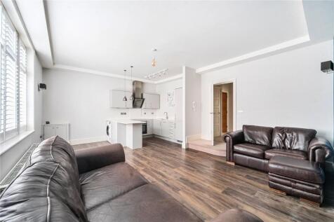 Castle Street, Farnham, Surrey, GU9