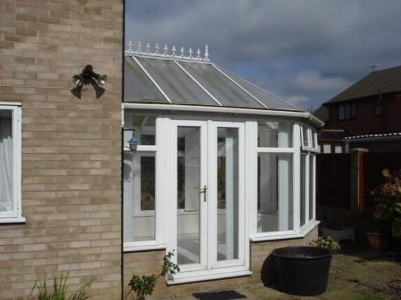 CONSERVATORY SHOT