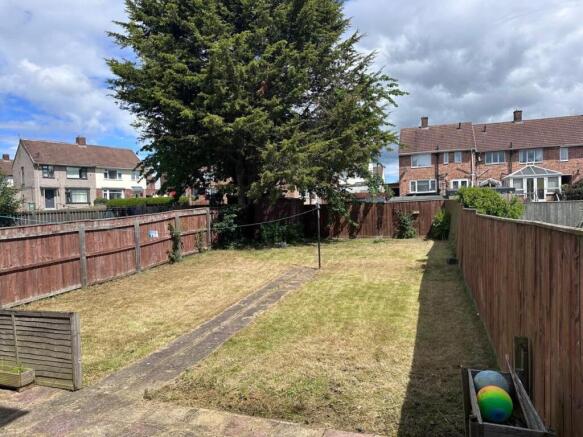 2 bed Semi-Detached for sale Image 9