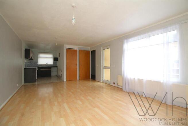 living room 1_1.JPG
