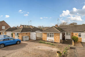 64, Ravensbourne Drive, Reading RG5 4LJ