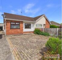 8, Crathie Place, Wrexham LL11 2HB