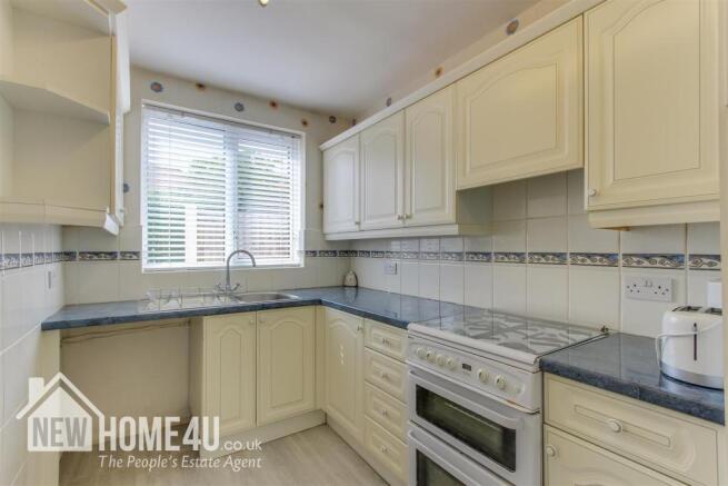 KITCHEN:
