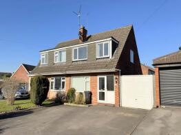 17, Orchard Avenue, Bristol BS35 2LU