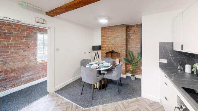 1 bed House of Multiple Occupation to rent Image 5
