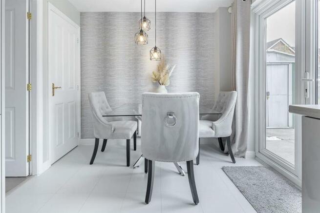 Kitchen/Dining