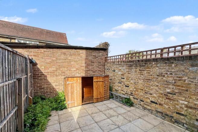 198 Upper Richmond Road West, London SW14 8AN