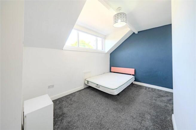 4 bed Terraced for sale Image 7
