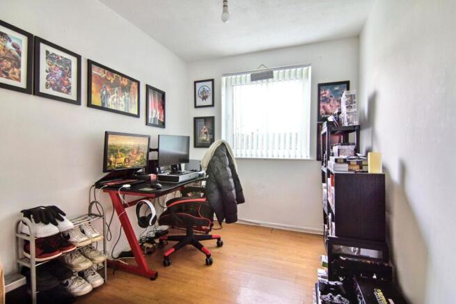 Photo 12
