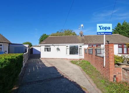 Cheviot Close, York, YO32