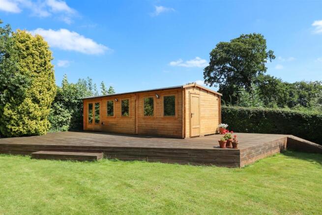 Summerhouse.jpg