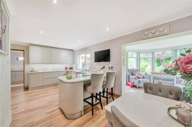 3 bed Detached for sale Image 4