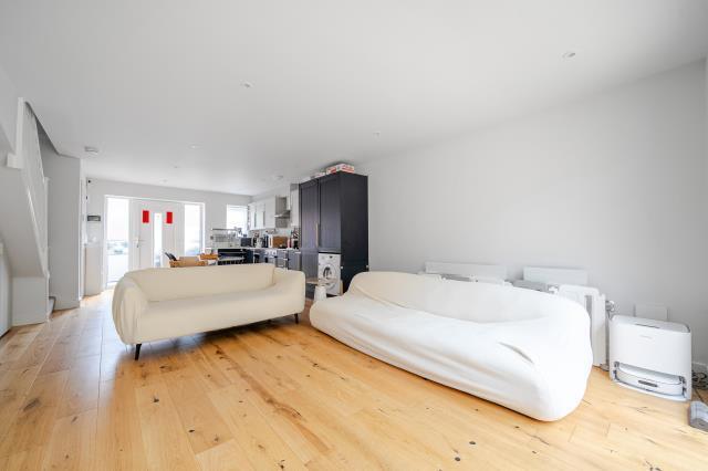 Highgrove Mews, Reading photo 3