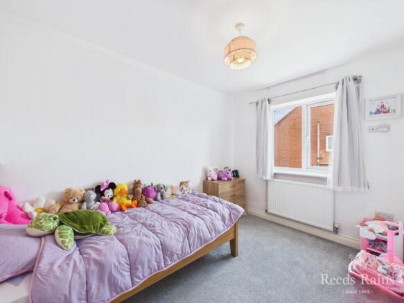 3 bed Semi-Detached for sale Image 8