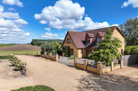 Glebe Gardens, Guyhirn, PE13